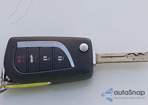 2021 Toyota Corolla Se из США, поврежденный, VIN JTDS4MCE2MJ080610